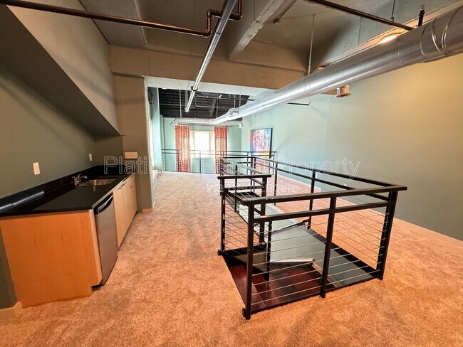 Building Photo - 264 19th St NW