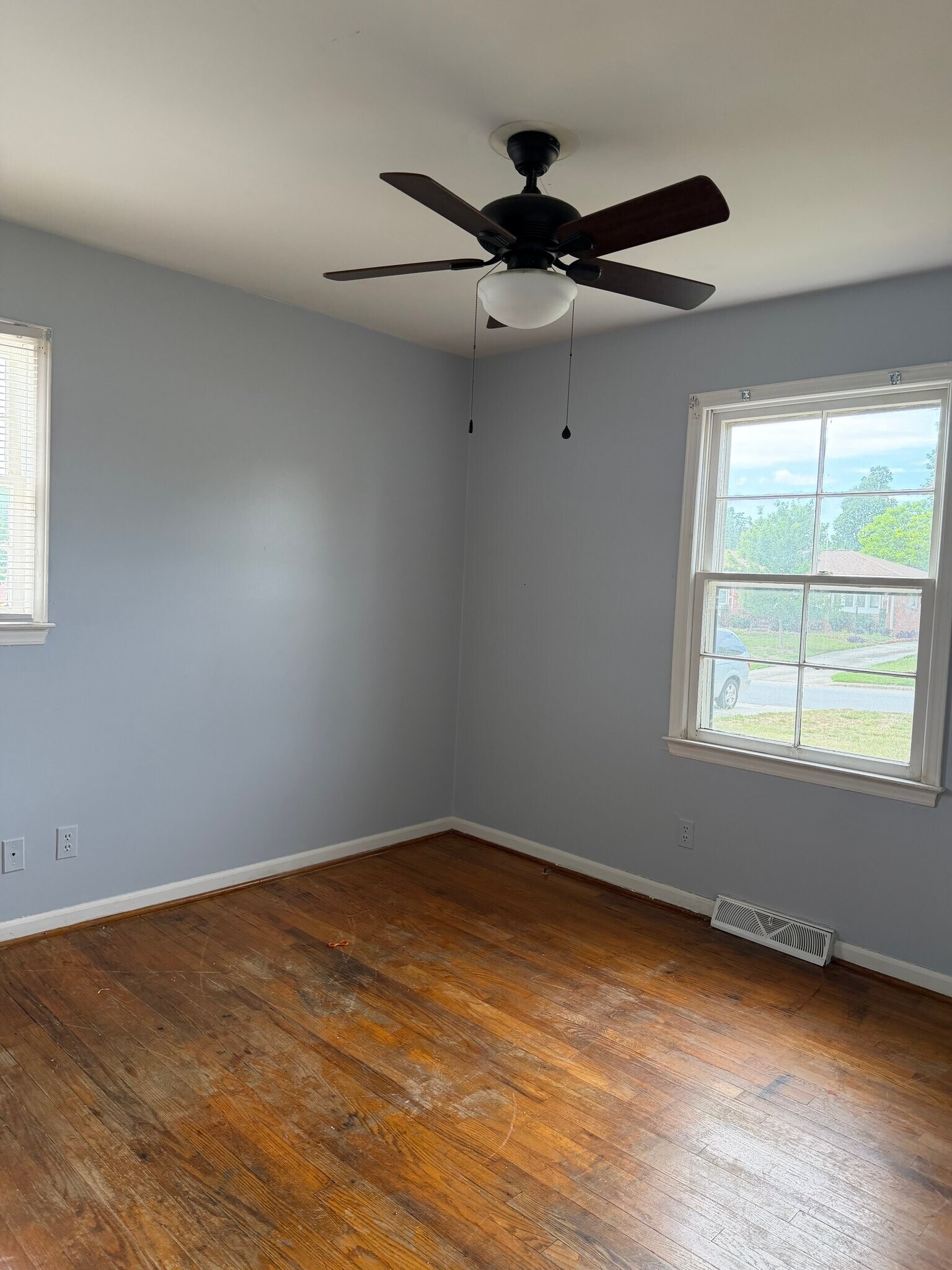 Building Photo - 4112 Ashmore Dr