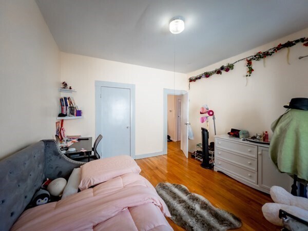 Building Photo - 18 Egleston St