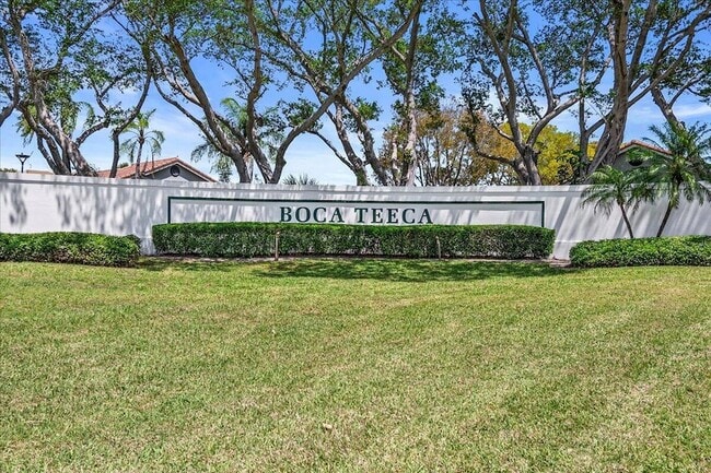 Building Photo - 5301 NW 2nd Ave