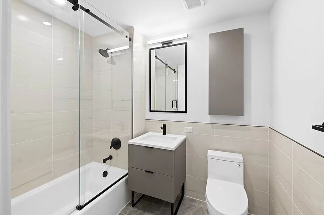 Building Photo - 215 East 124th Street
