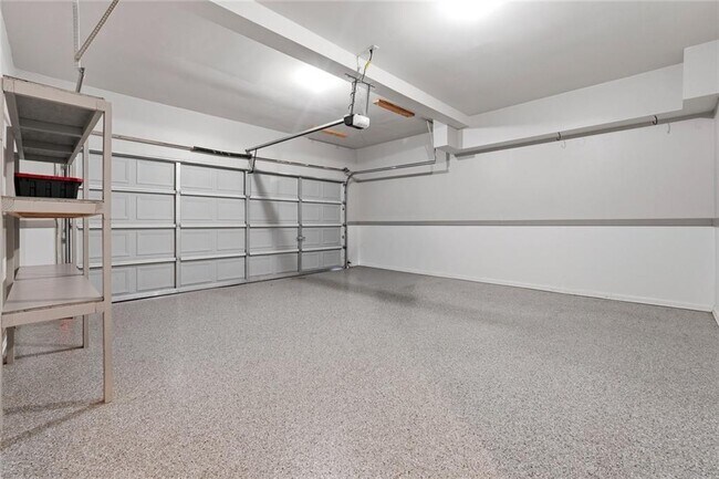Building Photo - 1106 Glenrose St SE