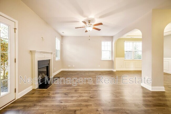 Building Photo - 136 Loch Ln