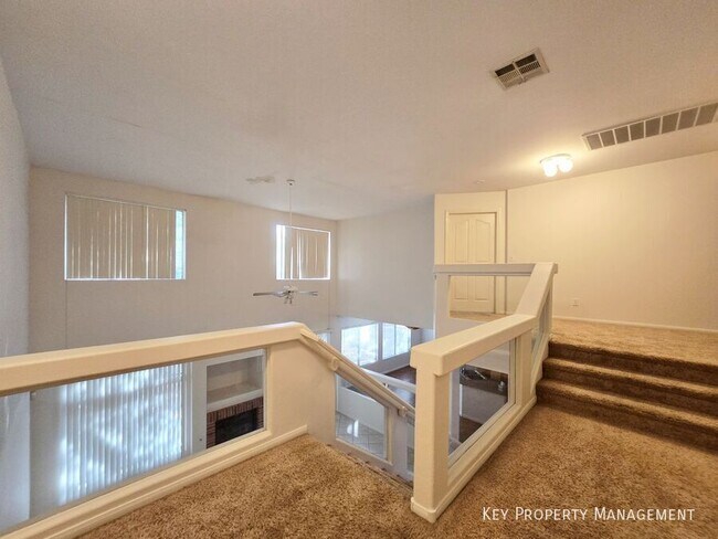 Building Photo - 3697 Ferndale Cove Dr