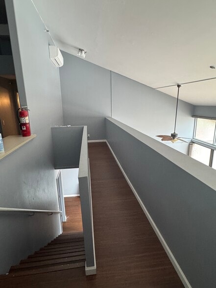 Loft area - 1088 Bishop St