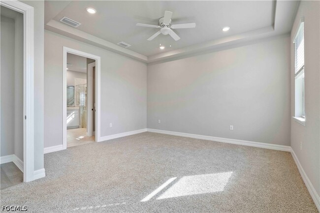Building Photo - 16420 Seven Lks Ave