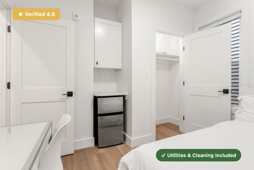 Building Photo - Furnished Private Bedroom in South Boston