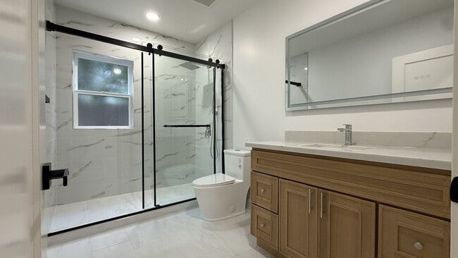 Building Photo - 3BD/2BA - Charming Updated Rose Garden Home Near The Alameda