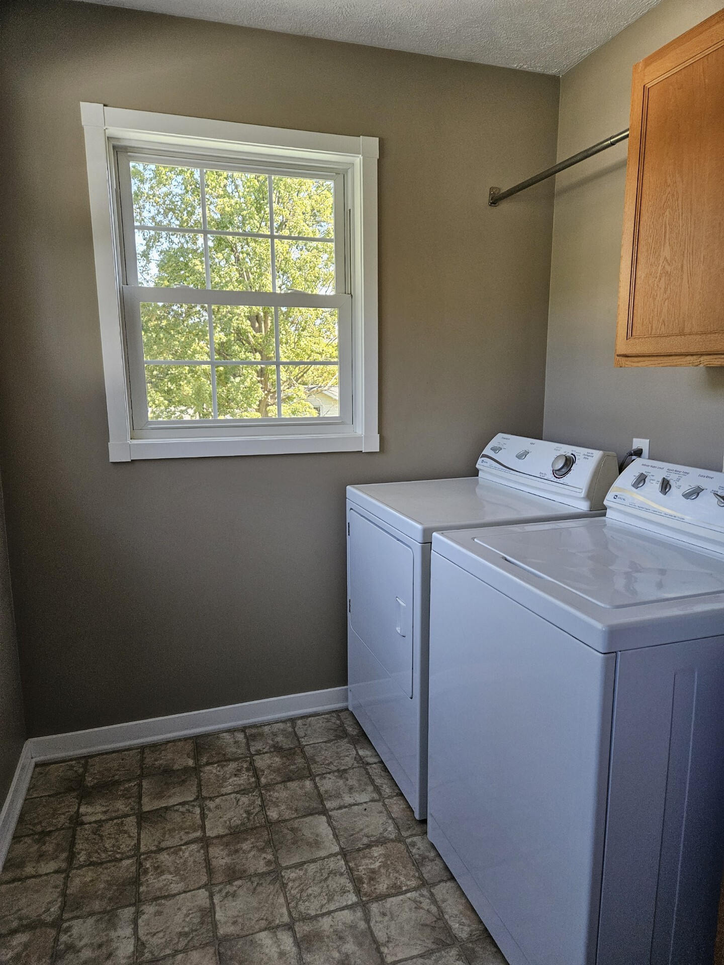 In unit washer & dryer - 316 W Main St