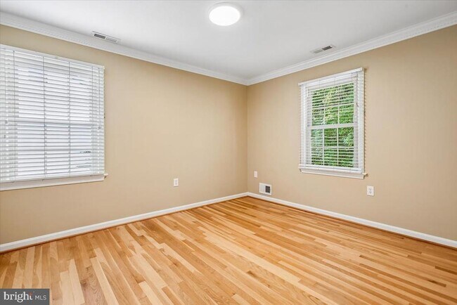 Building Photo - 1710 Chesterford Way
