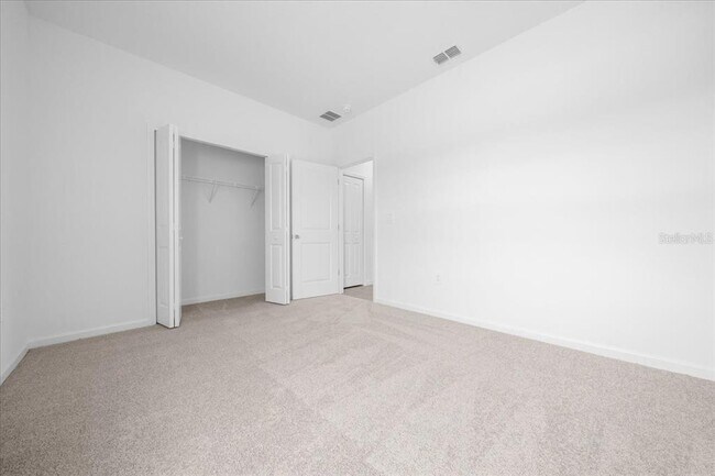 Building Photo - 8885 SW 68th Ter Rd