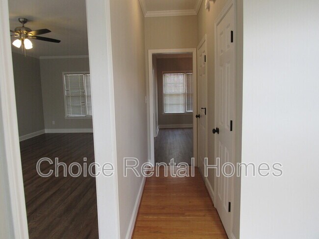 Building Photo - 1843 Russet Woods Ln