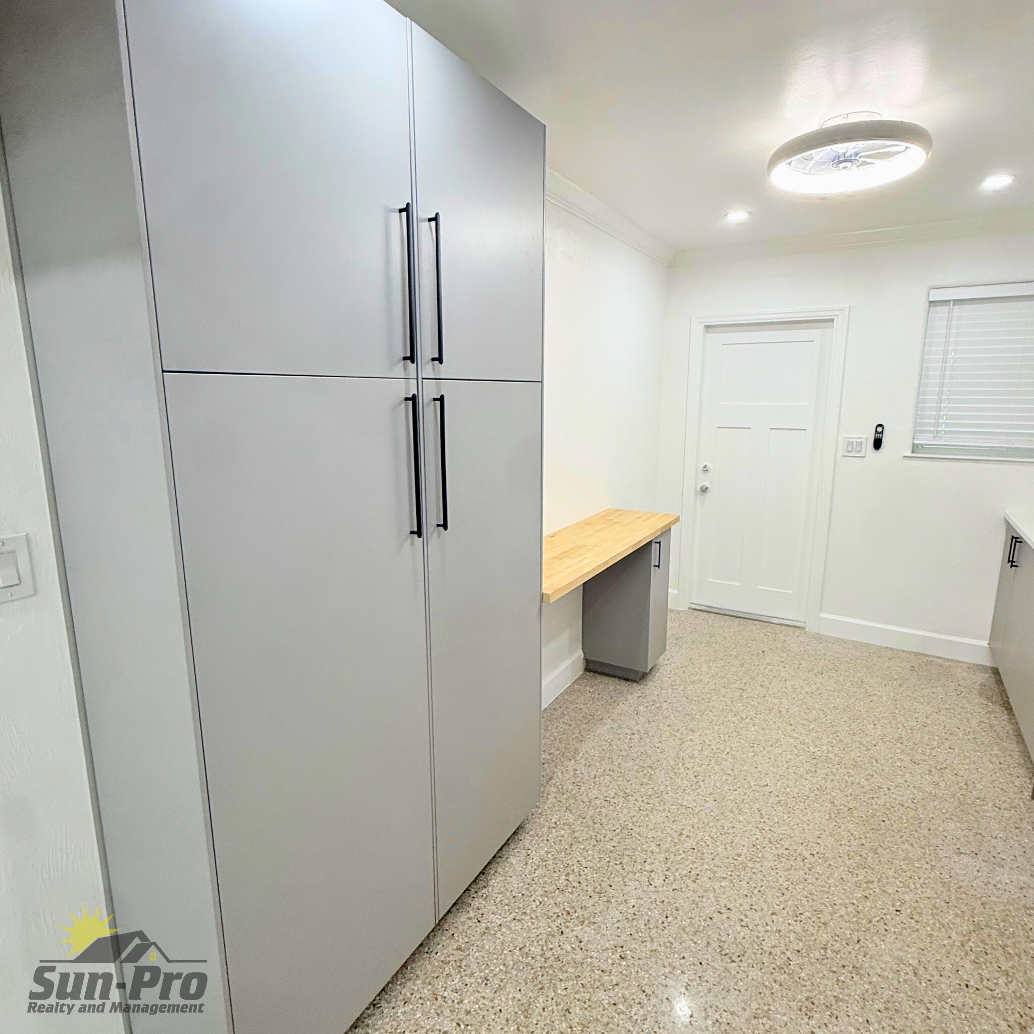 Building Photo - 750 Bethune St