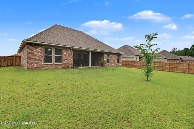 Building Photo - 15550 Soaring Loop
