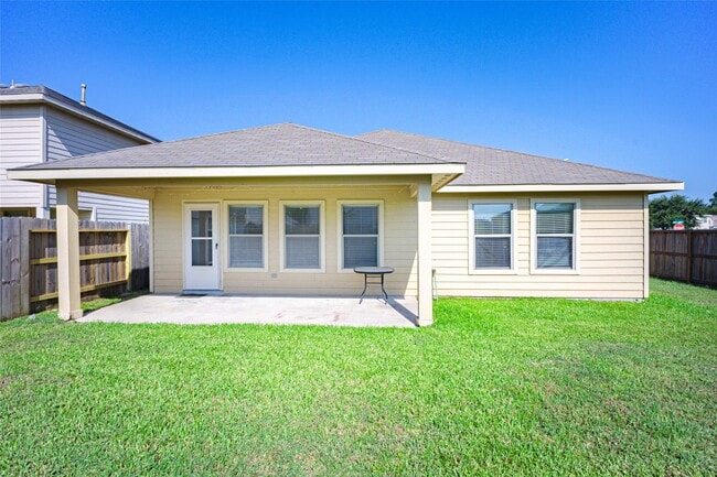 Building Photo - 9918 Hideaway Bend Ln