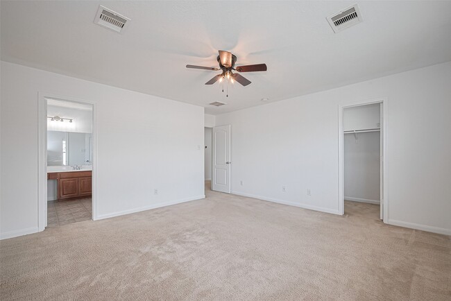 Building Photo - 7734 Pasture Bend Ln
