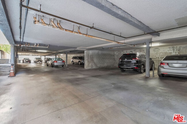 Building Photo - 2469 Purdue Ave