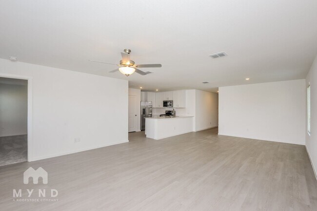 Building Photo - 2756 Mistwood Dr