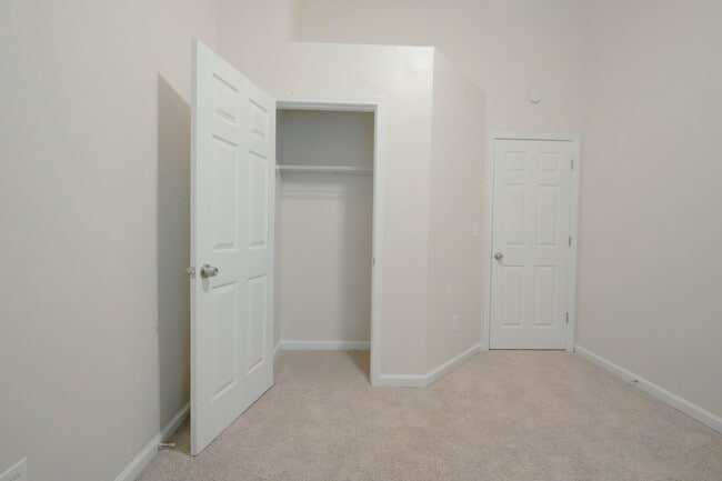 Building Photo - 1195 Kibbe Cir NW