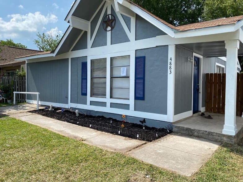 Building Photo - 4883 Aspen Wood Dr,