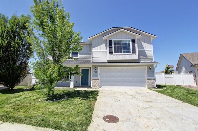 Primary Photo - 769 S Beaver Creek Way