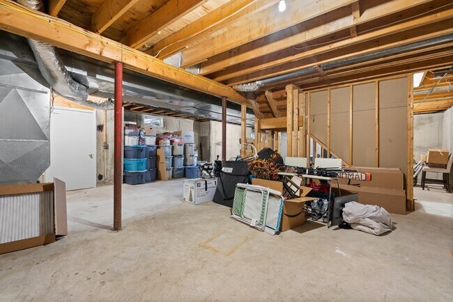 Building Photo - 88 Providence Rd