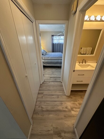 Building Photo - 191 Anchorage St