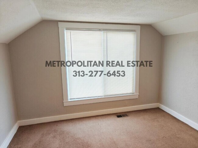 Building Photo - 34639 Brush St