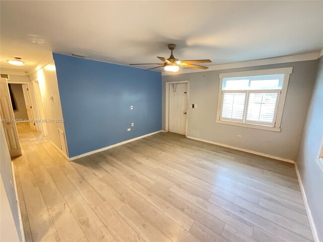 Building Photo - 385 NW 129th St