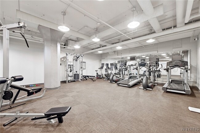 Building Photo - 2917 Main St