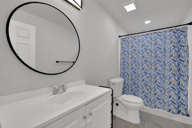 Building Photo - 280 Stone Mountain St