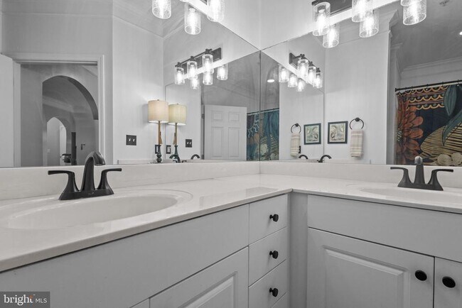 Building Photo - 508 Sunset View Terrace SE