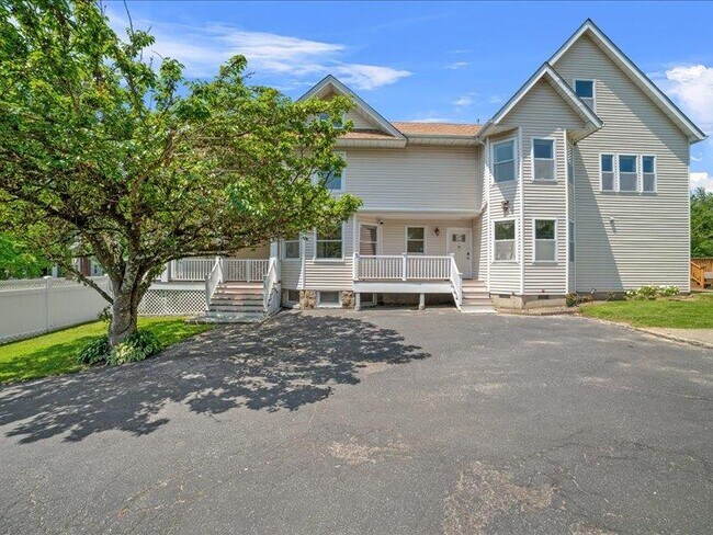 Building Photo - 283 Harrison Ave