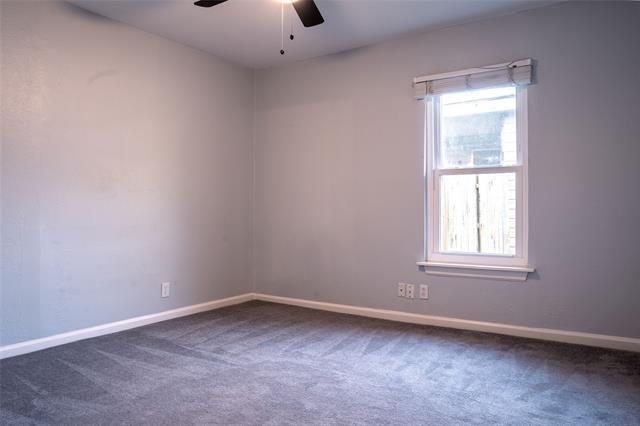 Building Photo - 6627 Onyx Dr N