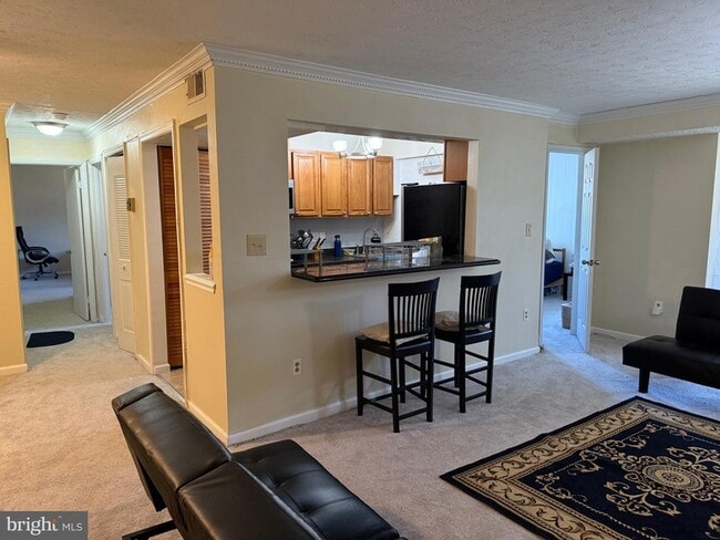 Building Photo - 7925 Mandan Rd