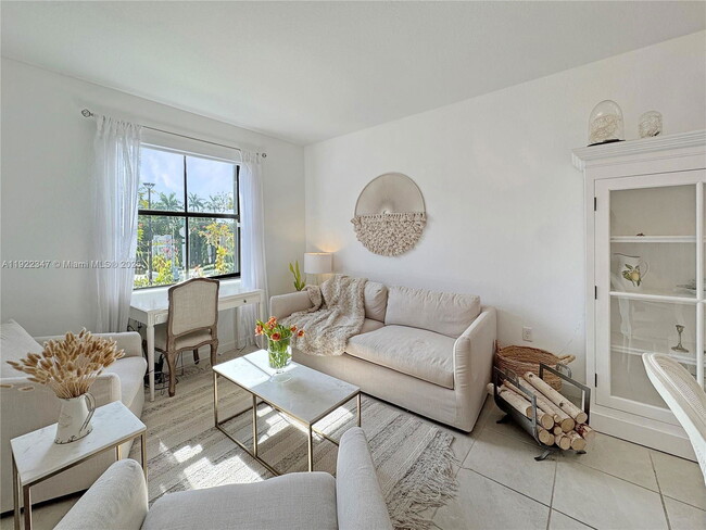 Building Photo - 14813 SW 183rd Terrace