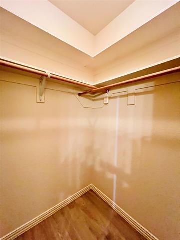 Building Photo - 108 Willow St