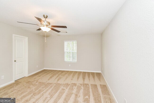 Building Photo - 301 Augusta Woods Dr