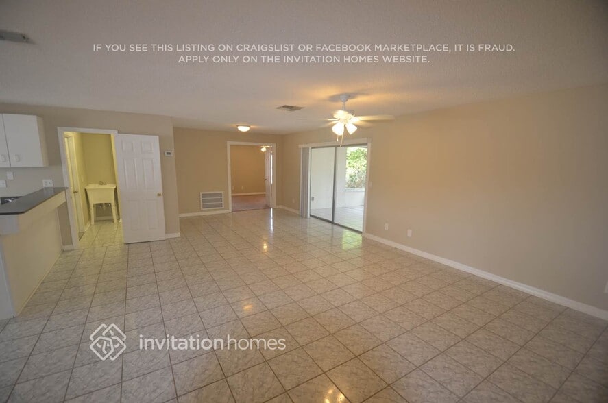 Building Photo - 417 Oakleaf Blvd