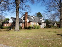 Building Photo - 5390 Walnut Grove Rd
