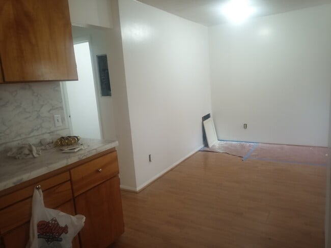 Building Photo - 389 S Tremont St