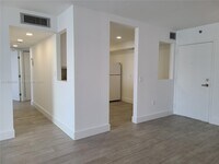 Building Photo - 2851 NE 183rd St