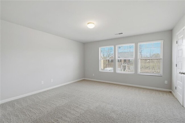 Building Photo - 3237 Cedar Crest Way