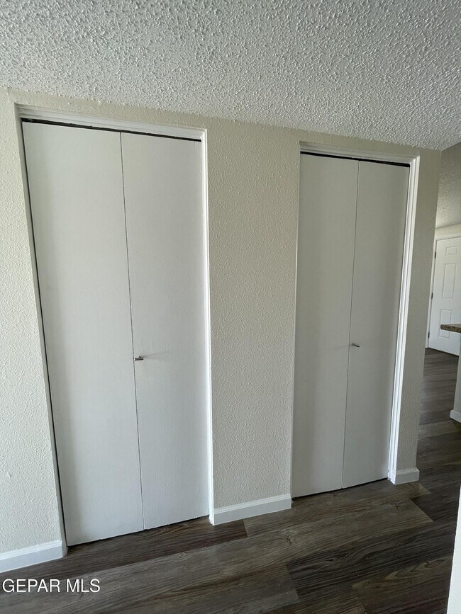 Building Photo - 312 Graphite Dr