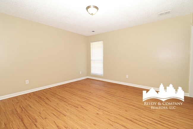 Building Photo - 3515 Chowning Rd