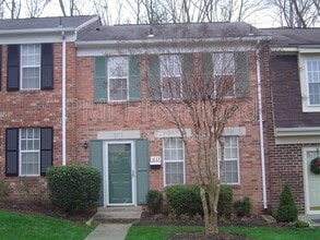 Building Photo - 1623 Congressional Ct