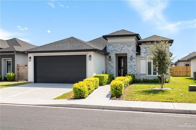 Building Photo - 17 Pecos Trail