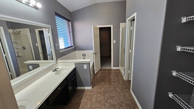 Building Photo - 5750 Ranch Prairie Tr