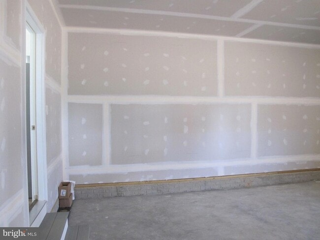 Building Photo - 43 Lee St