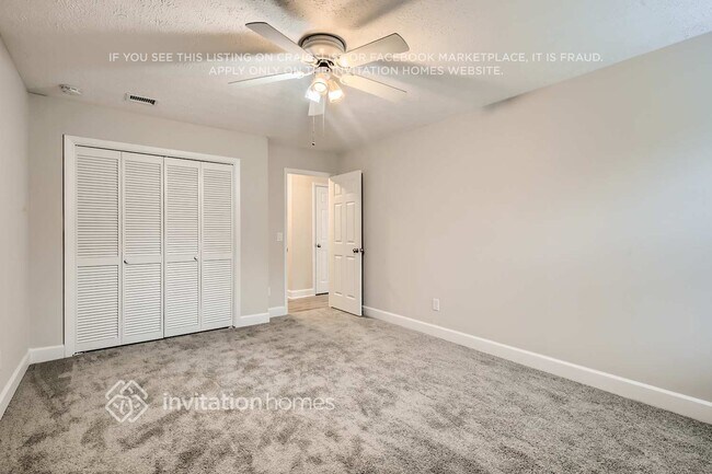 Building Photo - 11093 Mandarin Station Dr E